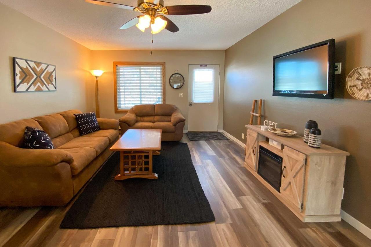 Sacajawea Suite With Deck Near Trails And Sites! Medora Extérieur photo